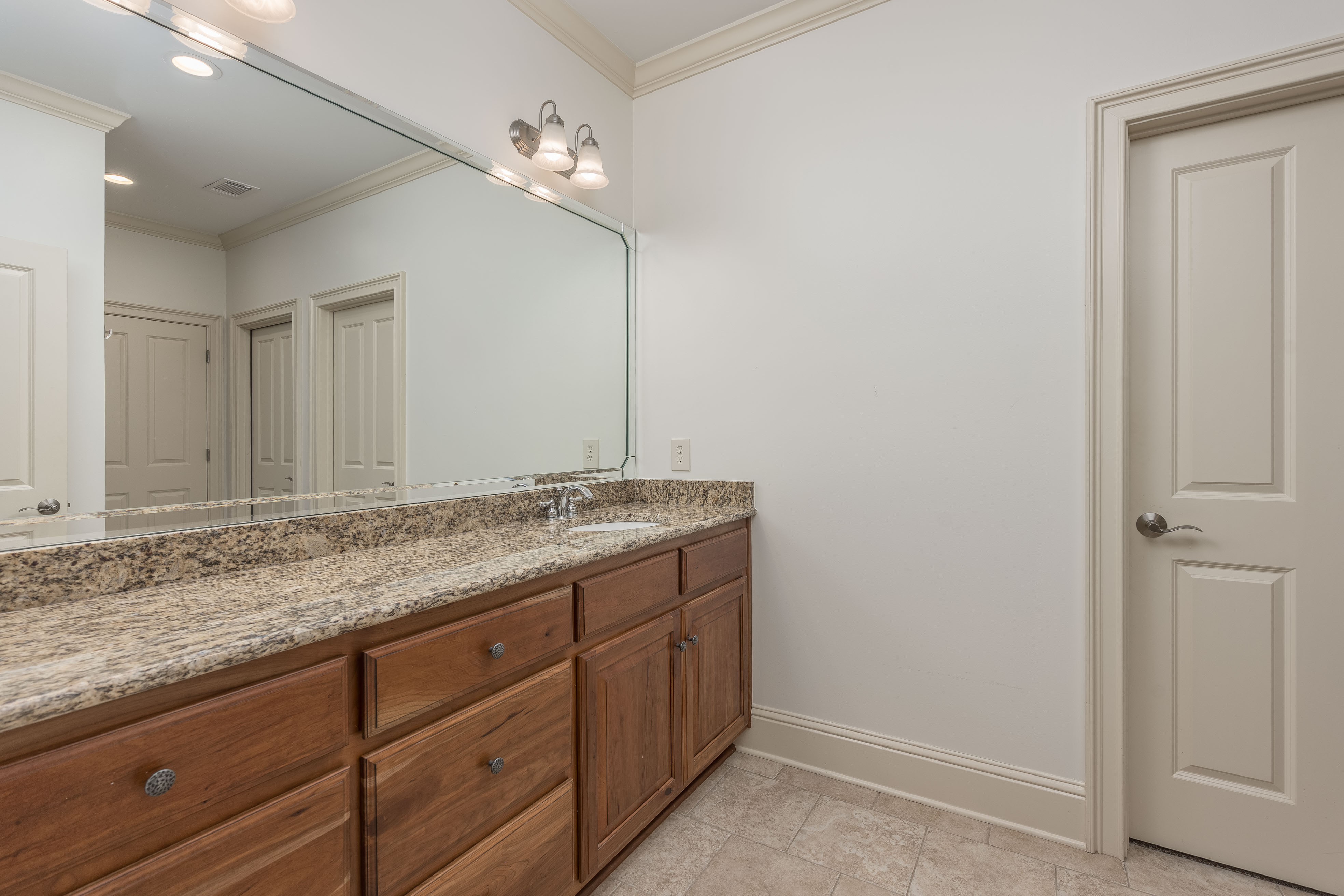 1050 Dejarnet Place image 44